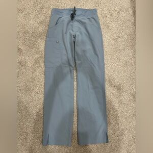 Figs Wonens Cargo Pants in Gray